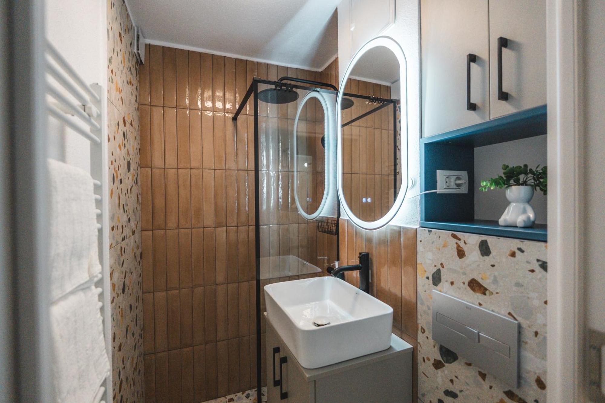 Apartament Iulia Si Alex Árgyasudvarhely Kültér fotó
